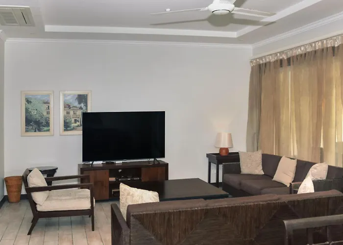 Eden Island Deluxe By Olala Homes